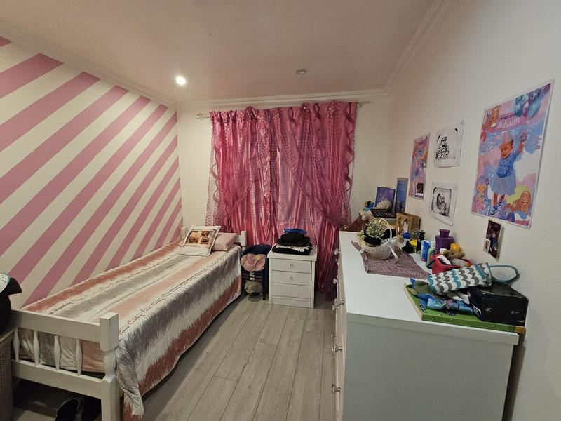 3 Bedroom Property for Sale in Newfields Western Cape